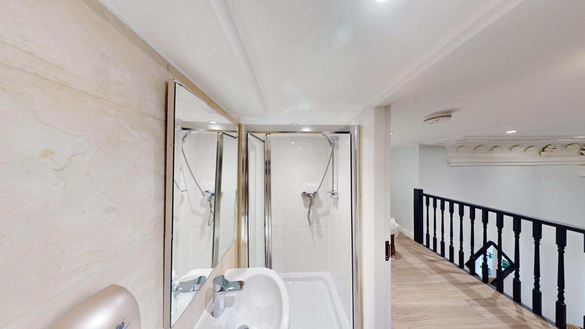 Msk Premium Apartment London Bagian luar foto